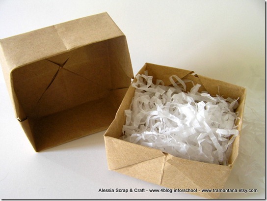 Lavoretti di Natale: fare le scatoline di carta per i regali ed imbottiture Eco Chic Craft Christmas