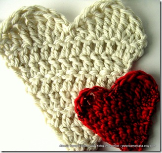 San Valentino: le toppe a cuore realizzate all’uncinetto