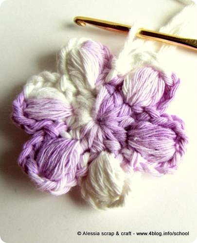 Ancora una variante del fiorellino a crochet