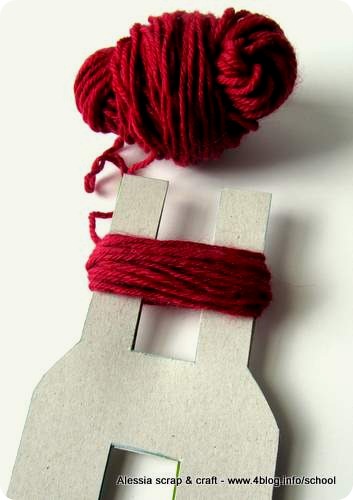 Pom Pom Maker fai da te con il cartone | Alessia, scrap \u0026 craft…