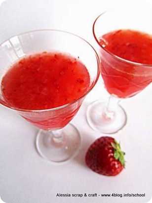 Cocktail di frutta analcolico per bambini