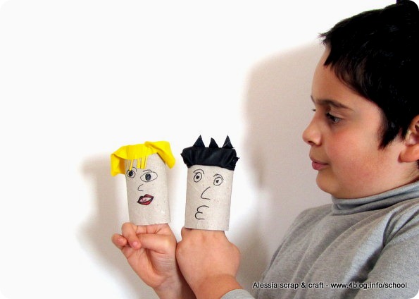 Lavoretti bambini: marionette da dita con tubi di cartone e palloncini scoppiati