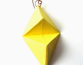 Orecchini di carta con la tecnica dell'origami