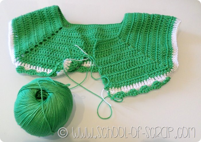 Guest Post uncinetto: come fare un gilet o un vestitino per bambini e neonati